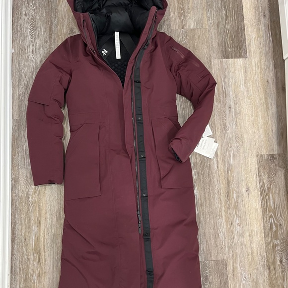 ♥️SOLD♥️NWT LULULEMON WINTER WARRIOR  LONG JACKET - Picture 4 of 14